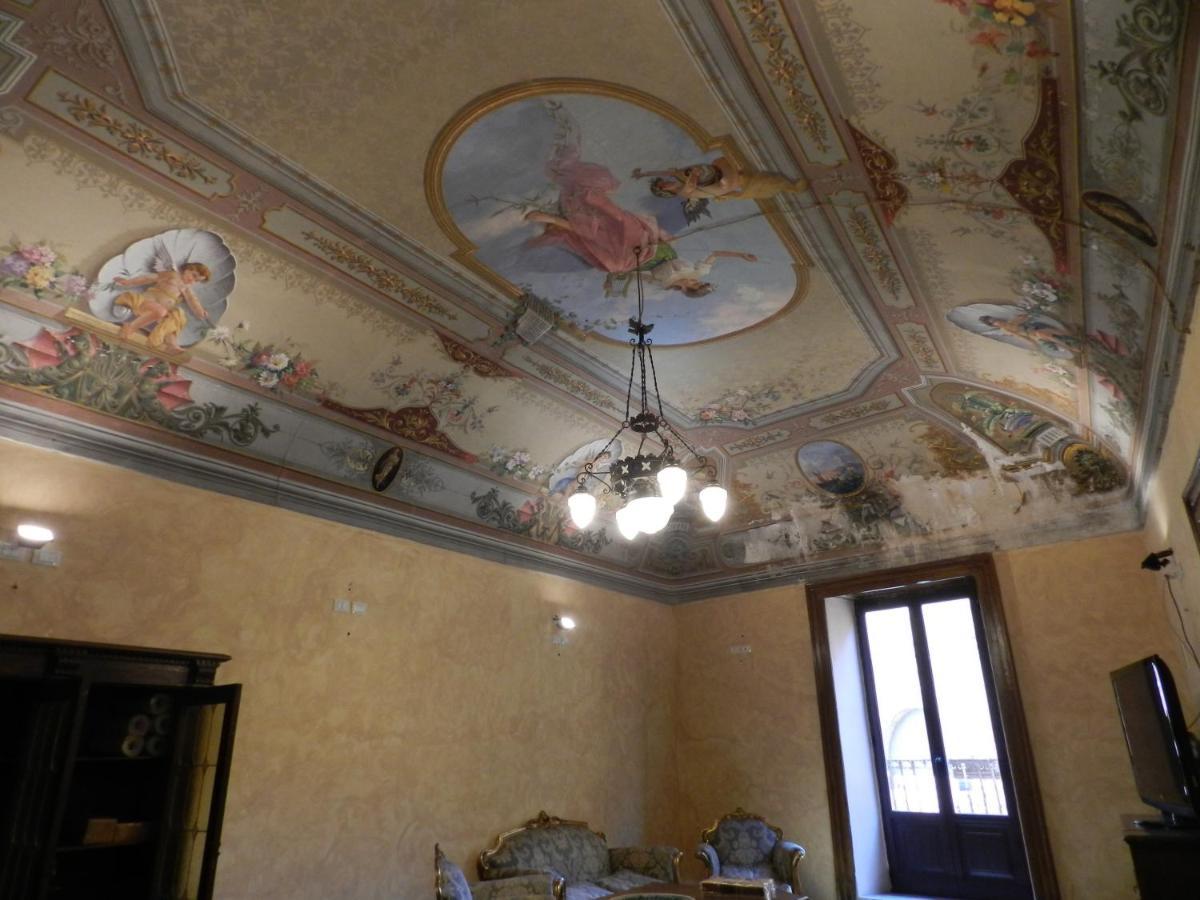 Antico Palazzo Affitti Brevi Bed & Breakfast Piazza Armerina Exterior photo